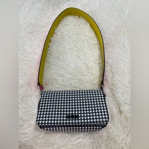 Guess Black and White Houndstooth Crossbody Bag